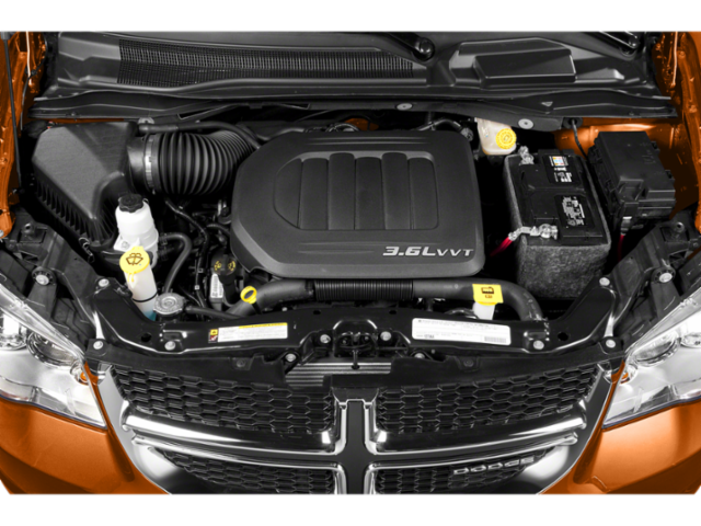 Used 2015 Silver Dodge SXT image 11