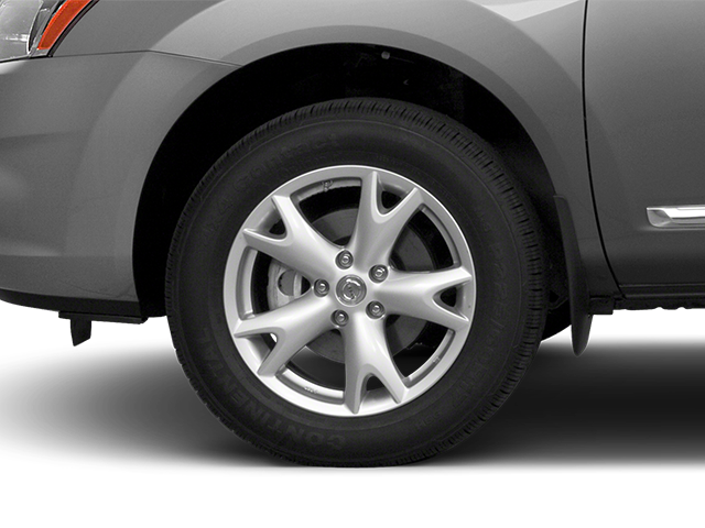 Used 2014 Blue Nissan S image 10