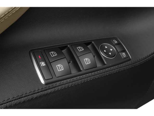 Used 2013  Tesla Performance image 19