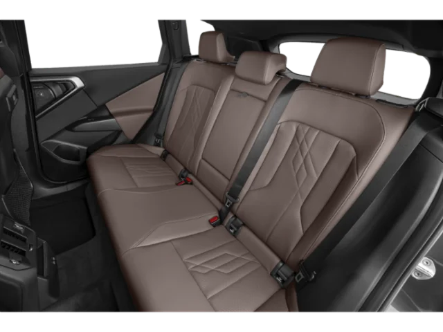 New 2026  BMW M50 xDrive image 12
