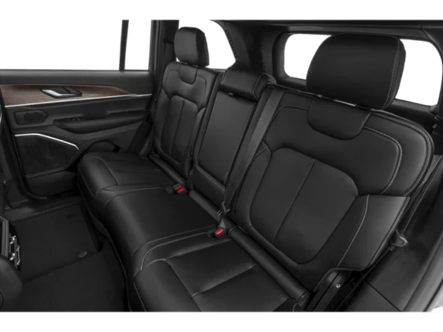 New 2026 Bright White Clear-Coat Exterior Paint Jeep Laredo image 19