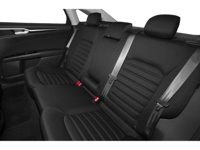 Used 2015 Tuxedo Black Ford SE image 19