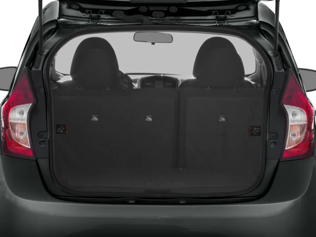 Used 2016 WHITE Nissan S image 9