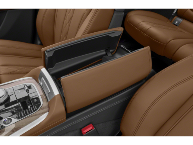 Used 2021 Black Sapphire Metallic BMW xDrive40i image 11