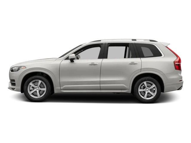 Used 2018 Crystal White Volvo Momentum image 3