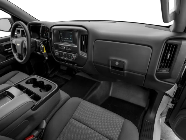 Used 2018 Summit White Chevrolet WT image 13