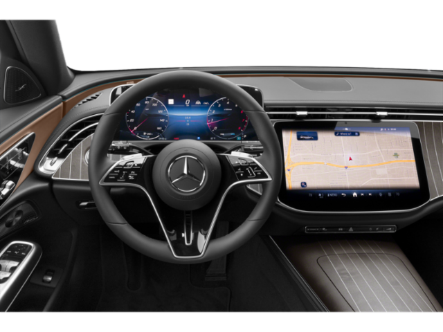 Used 2025 Nautical Blue Metallic Mercedes-Benz 4MATIC® image 7