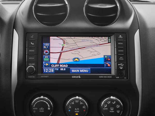Used 2016 White Jeep Latitude image 17