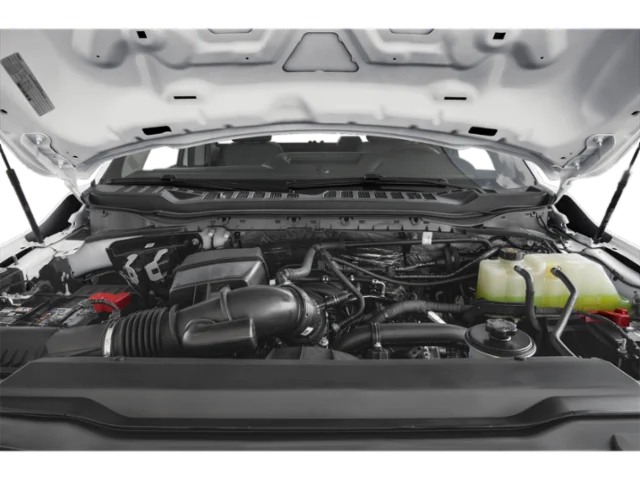 New 2027 Silver Ford XLT image 9