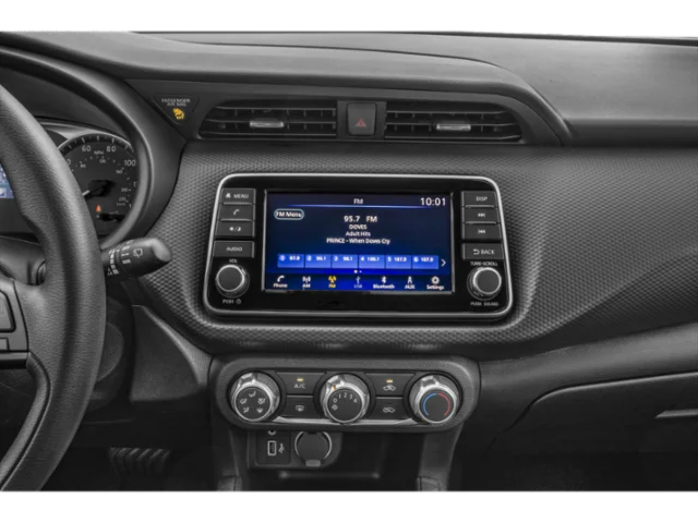 2025 Nissan KICKS PLAY Base - Photo 7