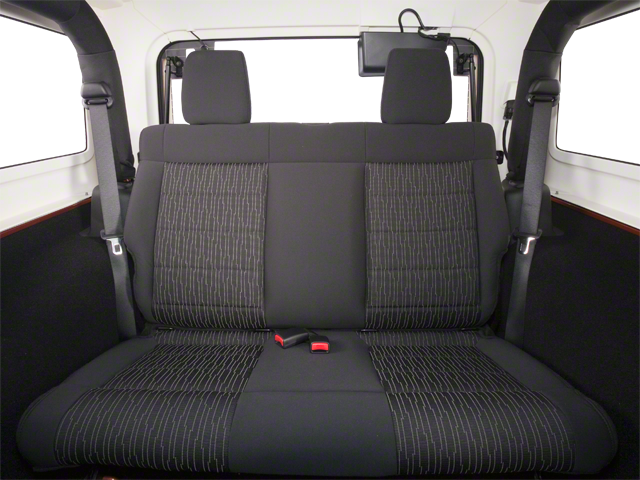 Used 2010 Red Rock Crystal Pearl Jeep Sahara image 15