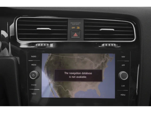 Used 2019 White Volkswagen DCC & Navigation 4Motion image 22