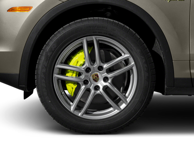 Used 2017  Porsche S image 11