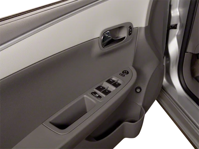 Used 2010 Gold Chevrolet LT image 10