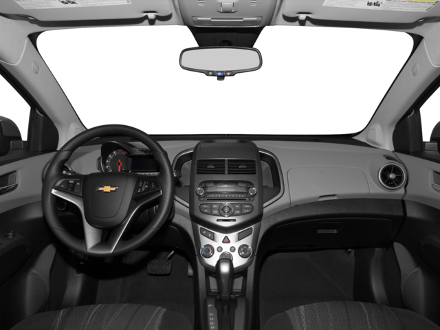 2016 Chevrolet Sonic LT - Photo 10