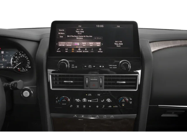 Used 2021 Aspen White Nissan Platinum image 7