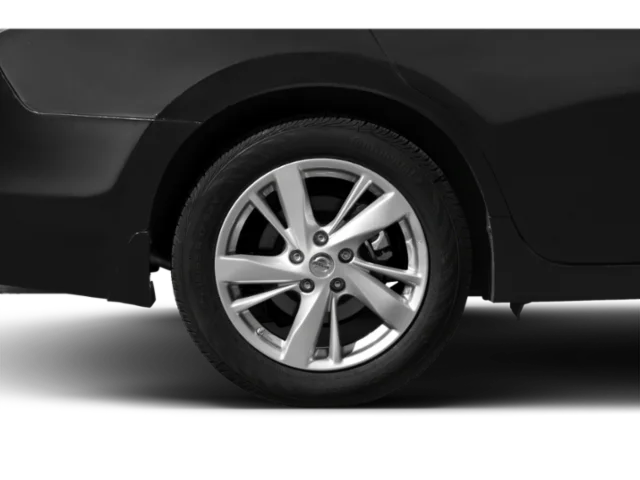 Used 2015 Black Nissan 2.5 SV image 9