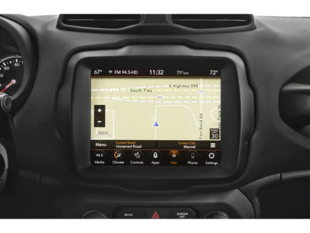 Used 2022 Red Jeep Latitude image 13