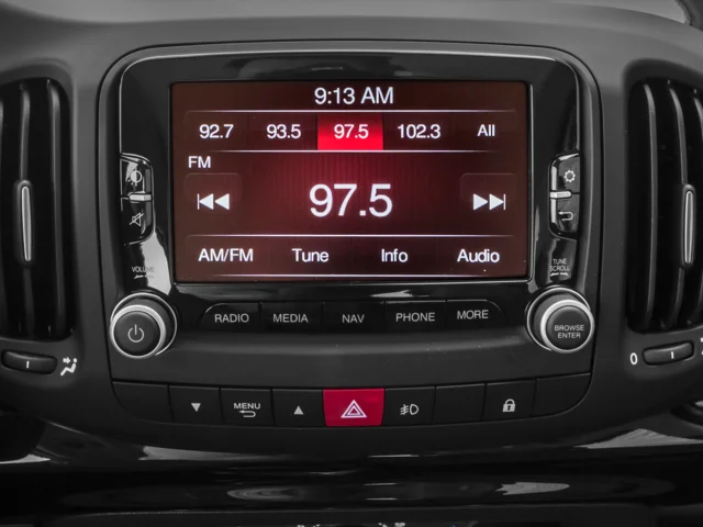 Used 2016 White FIAT Trekking image 10