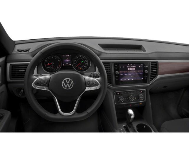 Used 2023 Silver Volkswagen 2.0T SE image 4