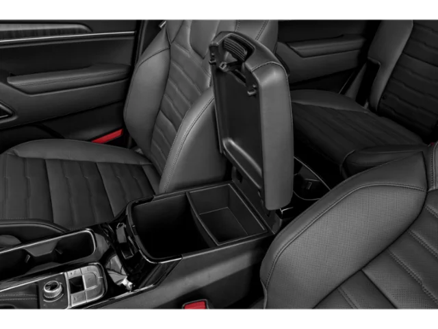 Used 2023 White Kia SX-Prestige image 17
