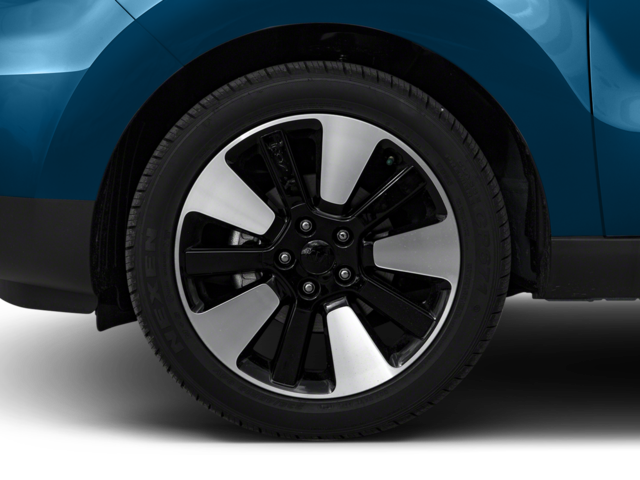 Used 2017 Shadow Black Kia Plus image 8