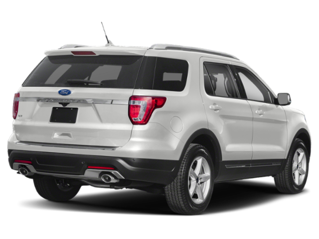 Used 2018 White Ford XLT image 5