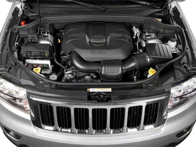 Used 2013 Black Jeep Laredo image 11