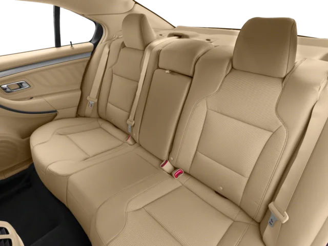 Used 2018  Ford SE image 14