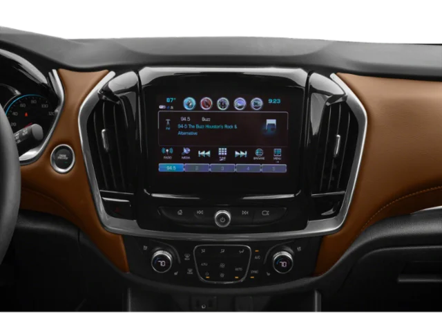 Used 2018 Black Chevrolet Premier image 7