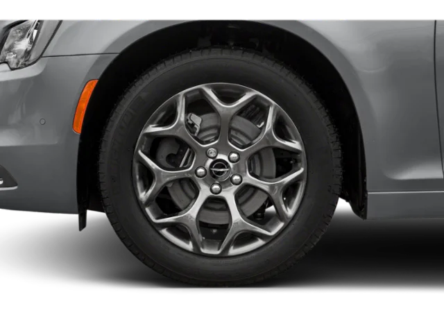 Used 2015 Black Chrysler S image 8