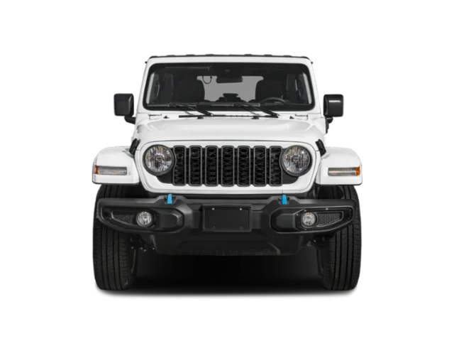 Used 2024  Jeep Sahara image 4