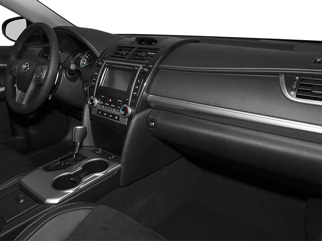 Used 2013 Classic Silver Metallic Toyota SE image 14