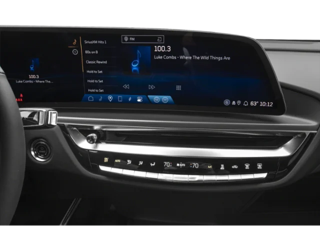 2027 Cadillac LYRIQ Premium Luxury - Photo 7