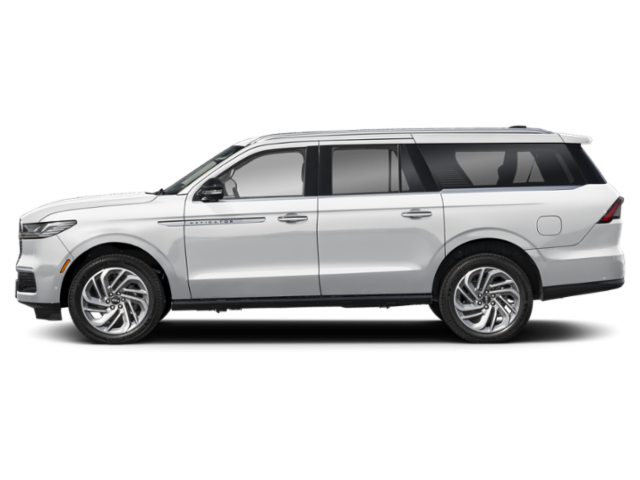Used 2026 Crystal White Metallic Clearcoat Lincoln Reserve image 3