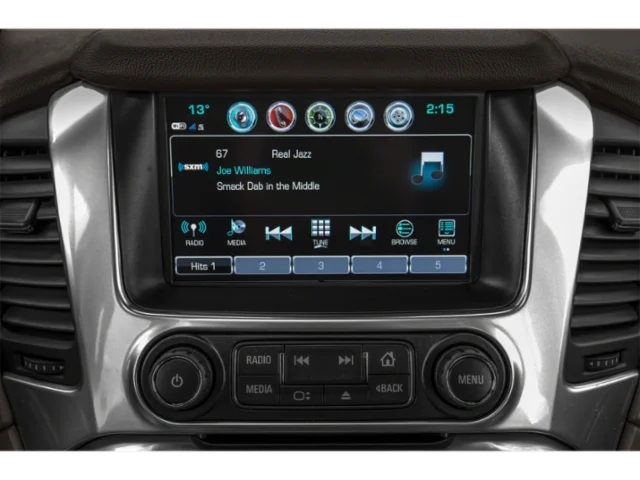 Used 2020 Black Chevrolet Premier image 7