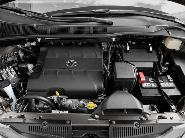 Used 2016 Gray Toyota LE image 13