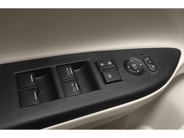 Used 2014 Crystal Black Pearl Honda Touring image 17