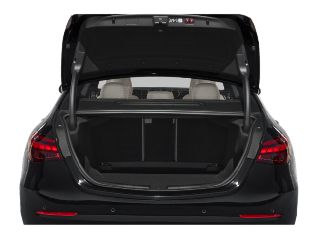 Used 2023 Silver Mercedes-Benz C 300 image 9