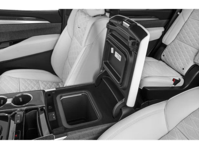 New 2026 Vibrant White Tricoat Cadillac V-Series image 11
