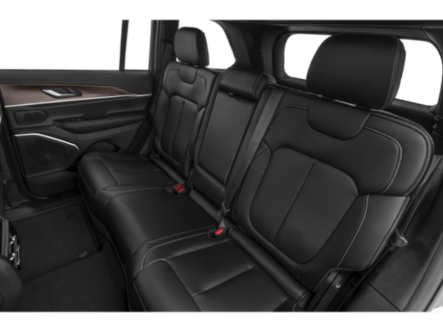 New 2026 Baltic Gray Metallic Clear-Coat Exterior Paint Jeep Altitude image 10