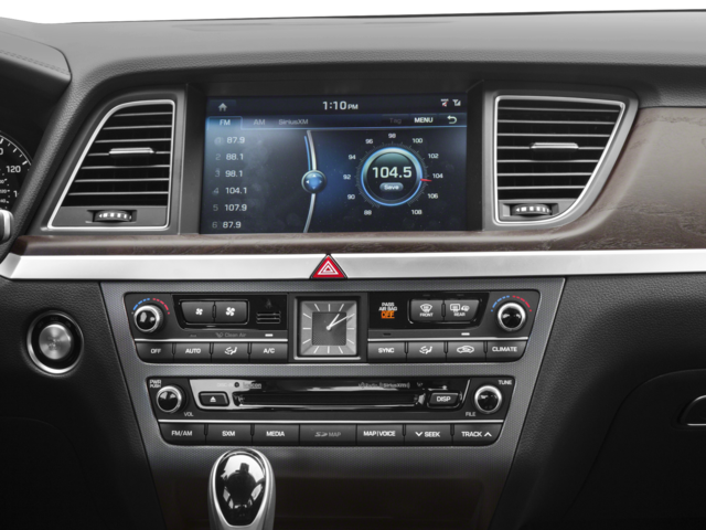 Used 2017 Casablanca White Genesis 3.8L image 7