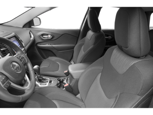 Used 2015 Beige Jeep Latitude image 10