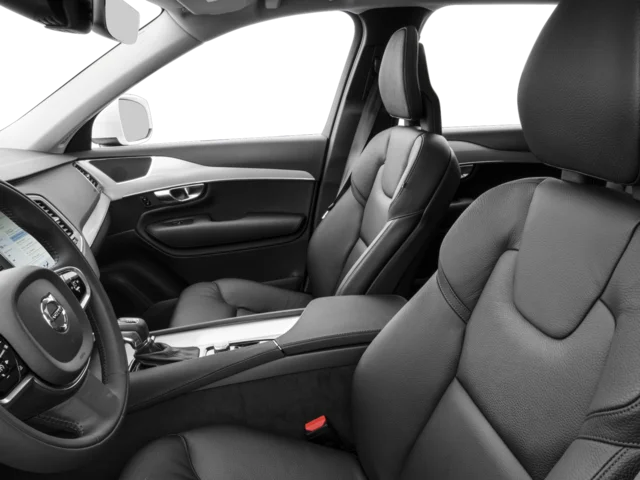 Used 2018 Crystal White Volvo Momentum image 9