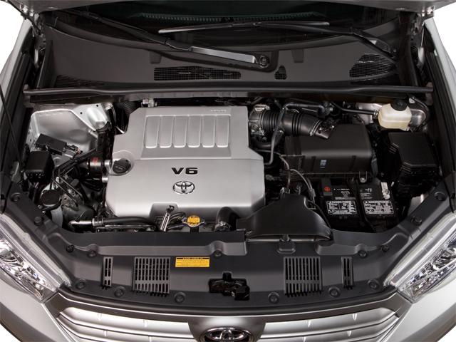 Used 2013 Black Toyota SE image 13