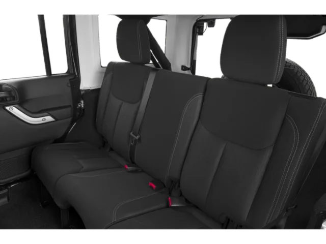 Used 2018 Silver Jeep Unlimited Sahara image 11
