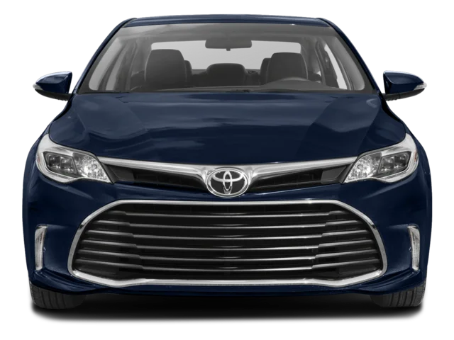 Used 2016 Silver Toyota XLE image 4