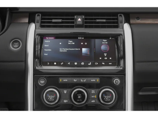 Used 2019 White Land Rover HSE image 7