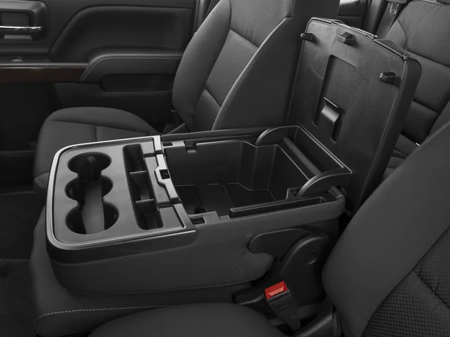 Used 2016 Red GMC SLE image 19