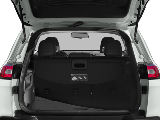 Used 2016 White Jeep Trailhawk image 10